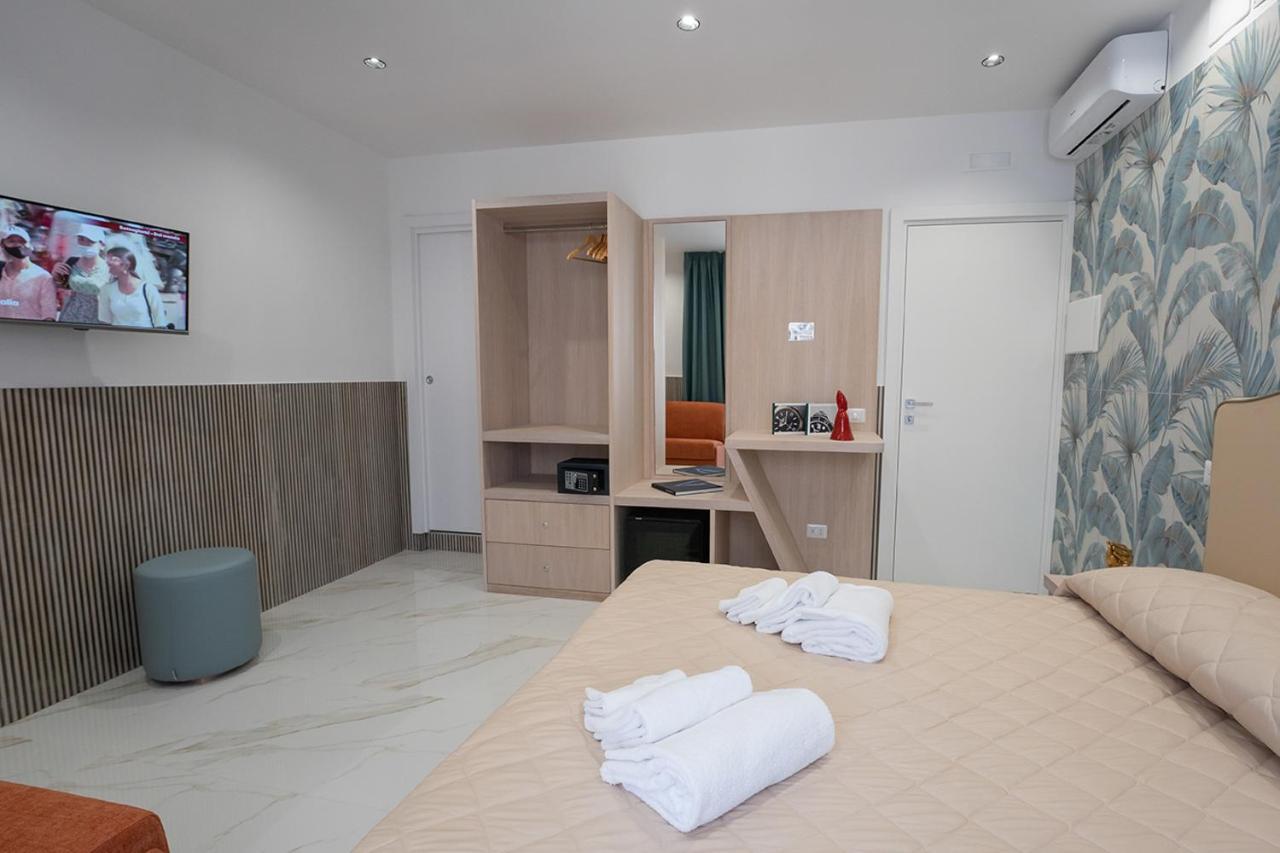Hr Boutique Porto, Napoli Centro, By Clapa Group Hotel Ngoại thất bức ảnh
