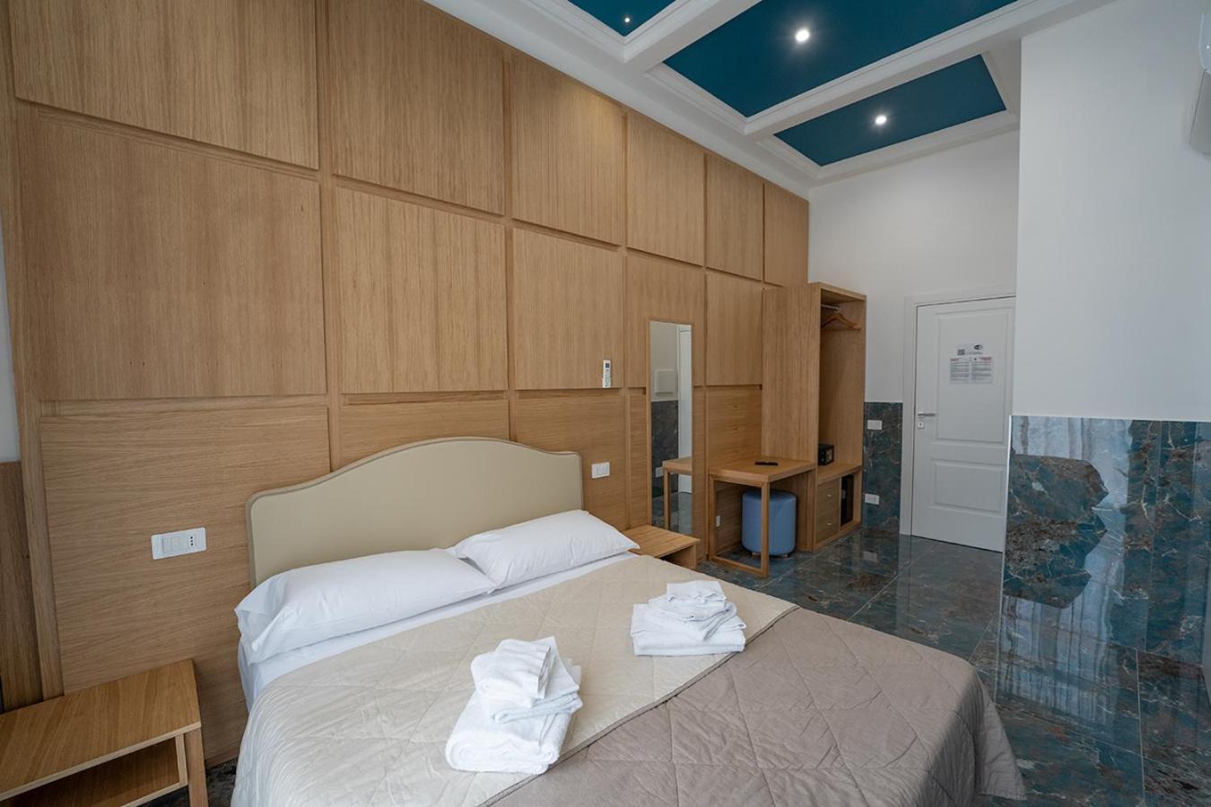 Hr Boutique Porto, Napoli Centro, By Clapa Group Hotel Ngoại thất bức ảnh